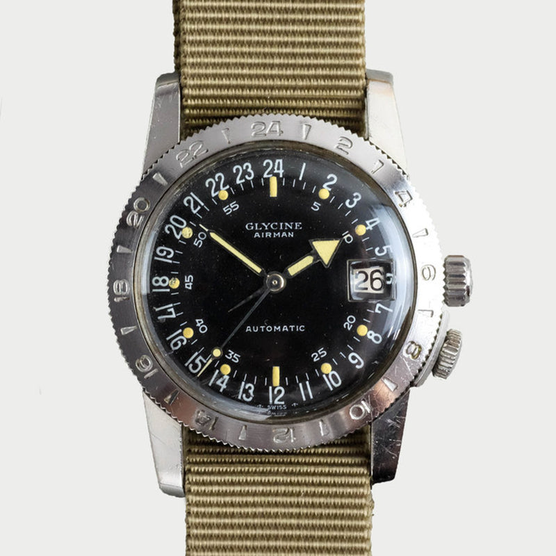 Glycine Men's Airman GMT 42mm Quartz Watch - 1123LA