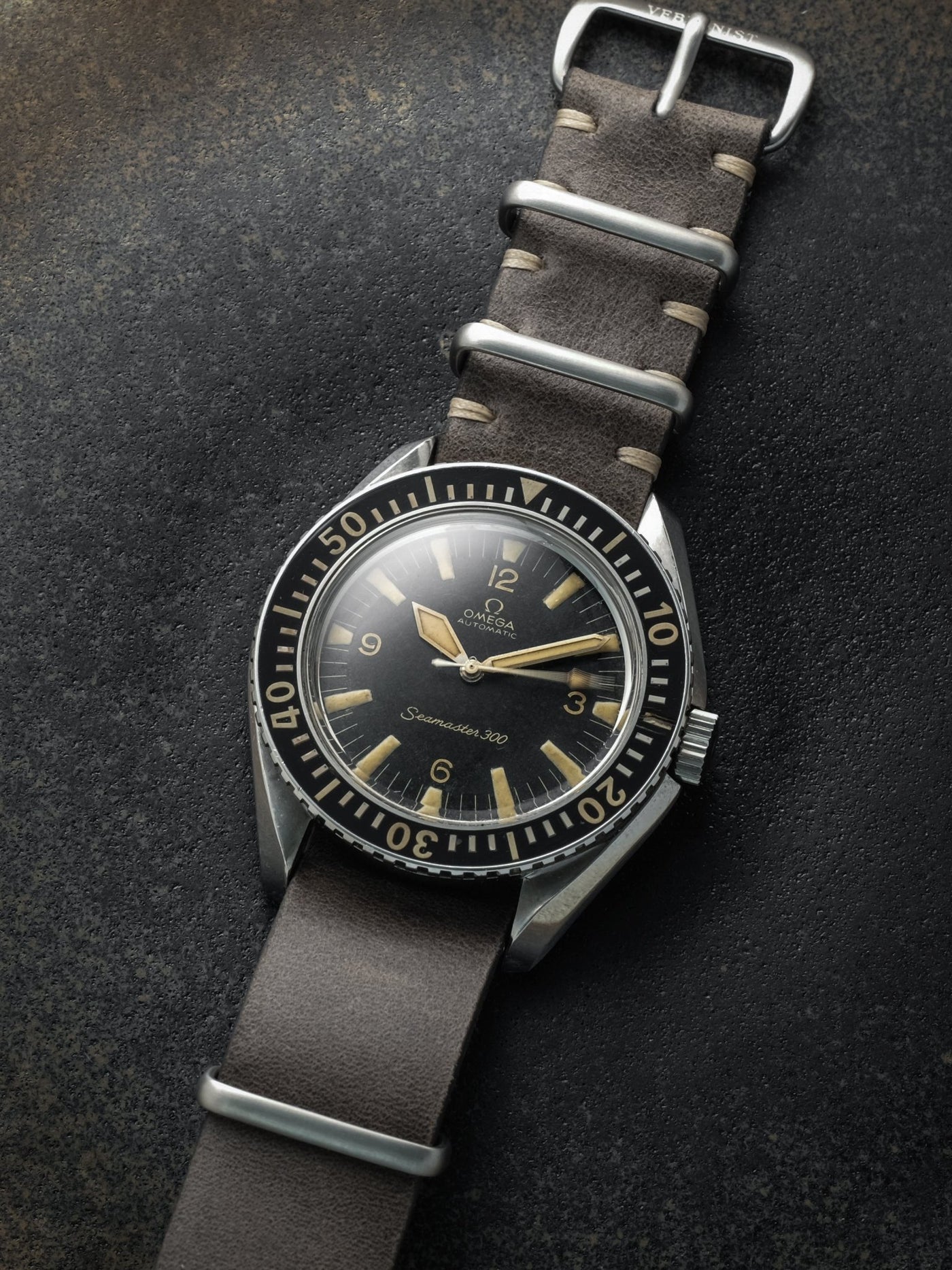 Gris NATO Single-Piece Leather Watch Strap Veblenist – VEBLENIST