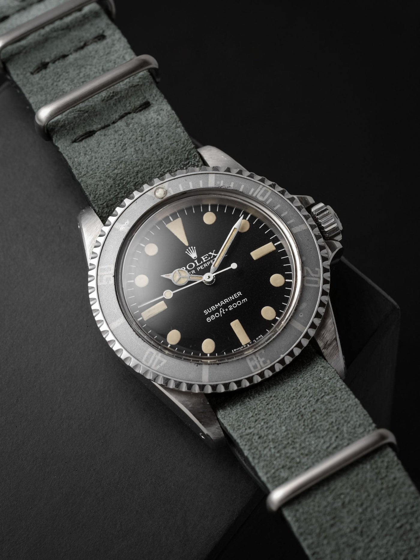 Bayside Suede NATO Single-Piece Leather Watch Strap | Veblenist